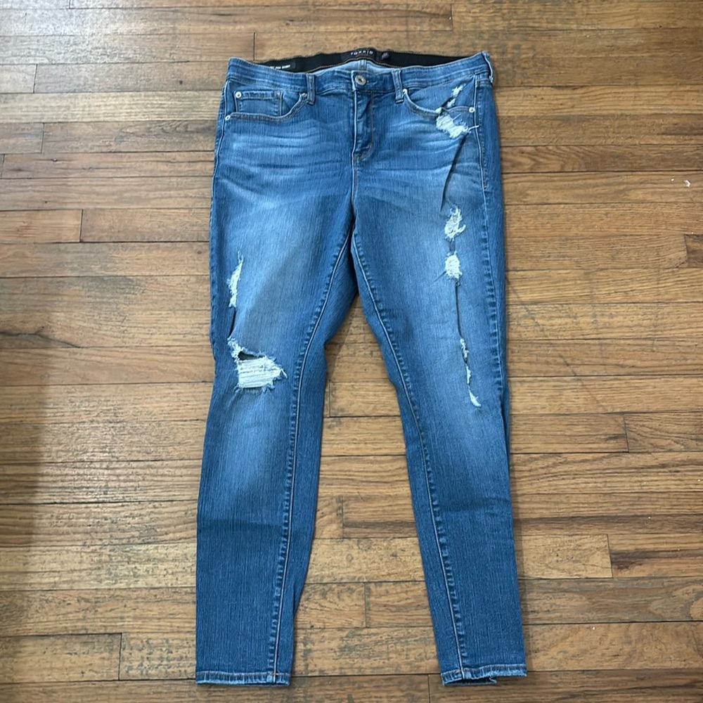 Torrid Sky High Skinny Size 14